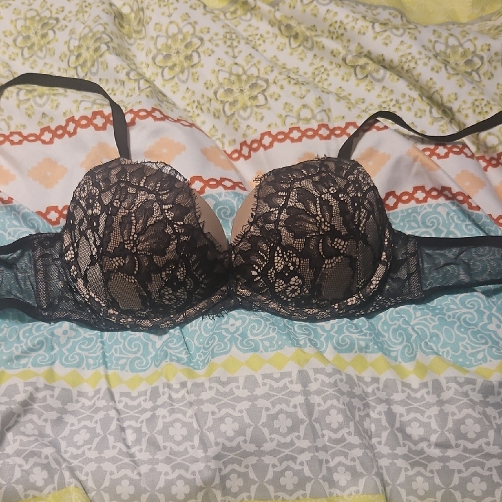 Victoria's Secret Black Lace Push-Up Bra